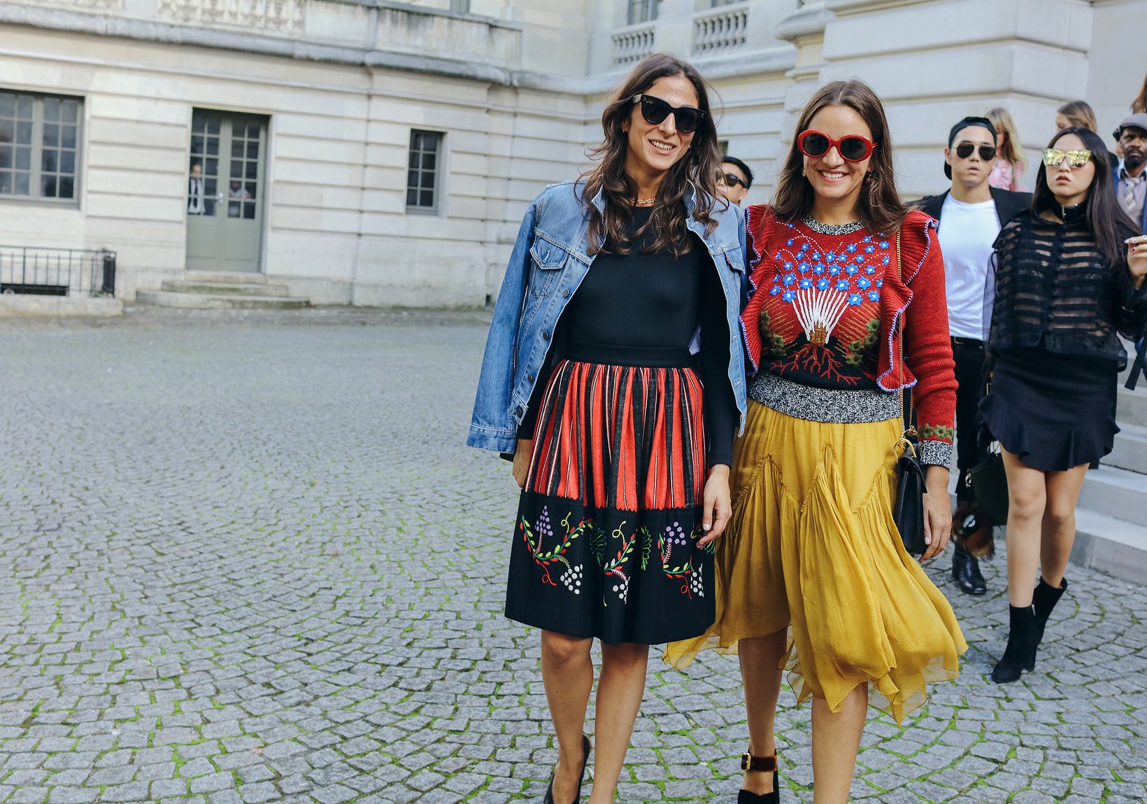 13-pfw-ss17-street-style-day-23