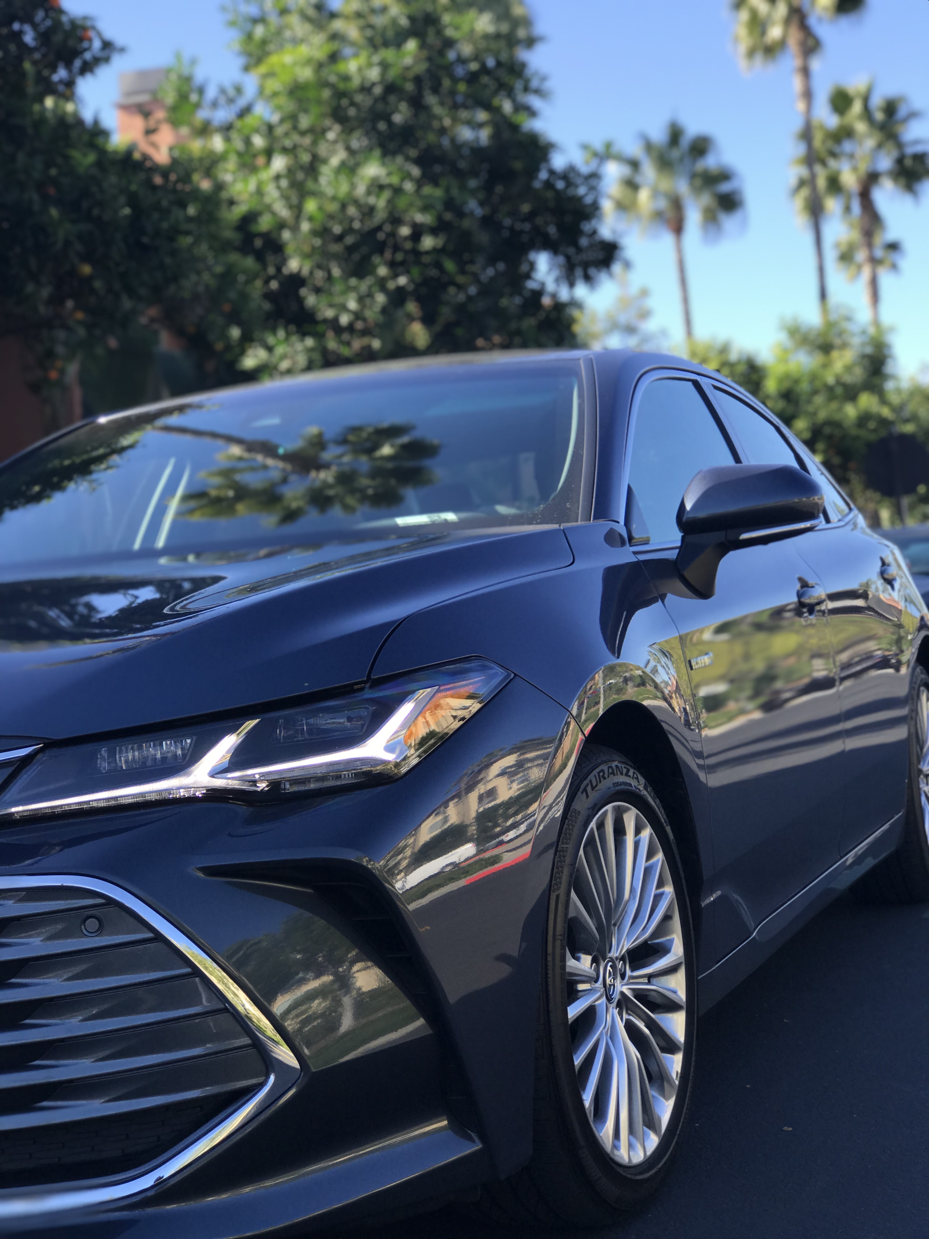 Toyota Avalon Hybrid 2019